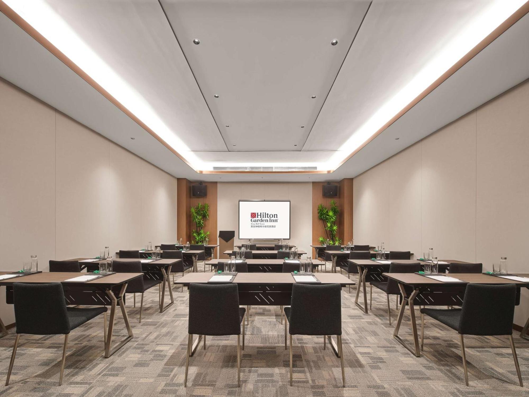 Hilton Garden Inn Xi'An Bell Tower エクステリア 写真